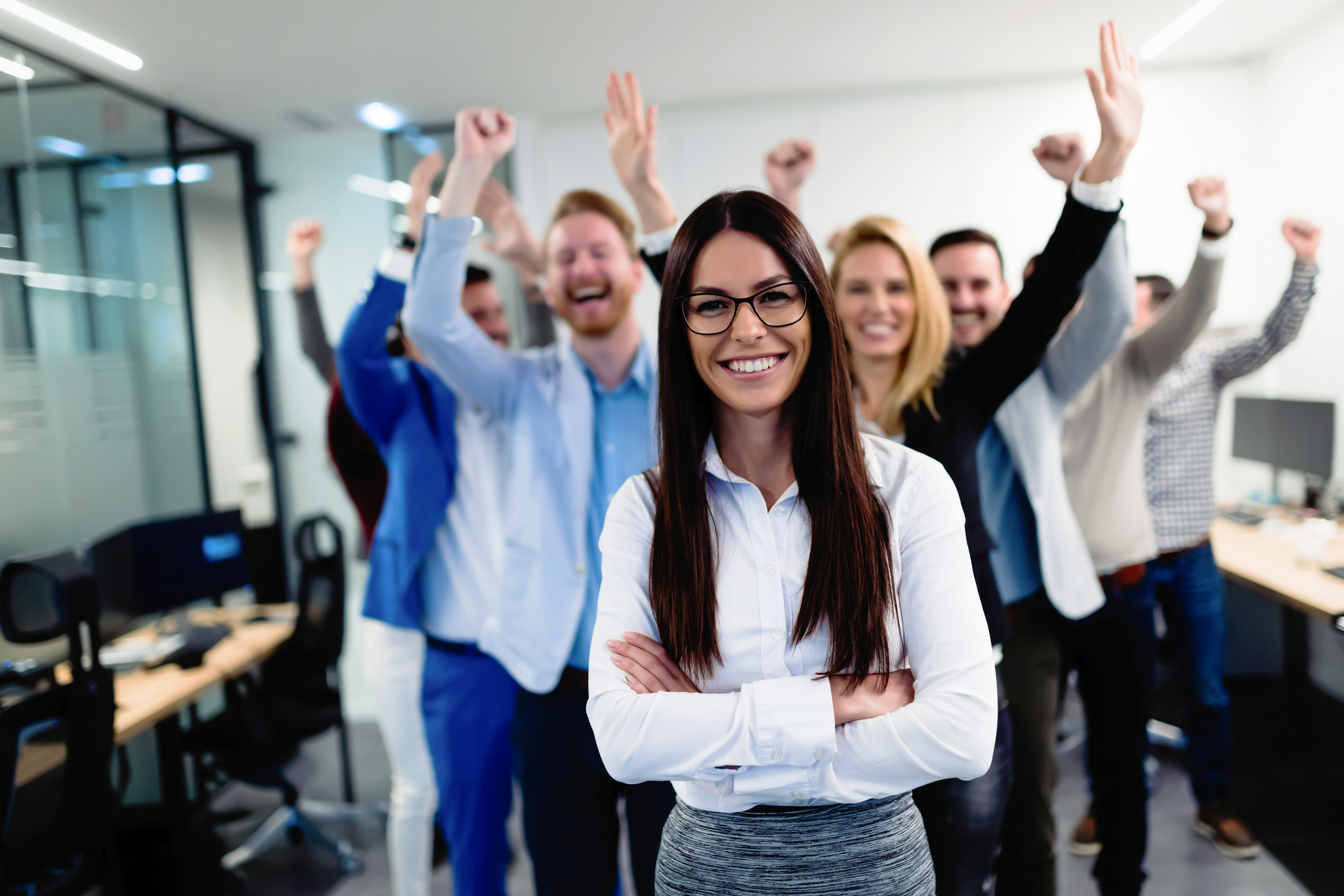 líder con su equipo de trabajo