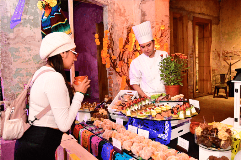 cmida en evento de dia de muertos ihg activacion de marca