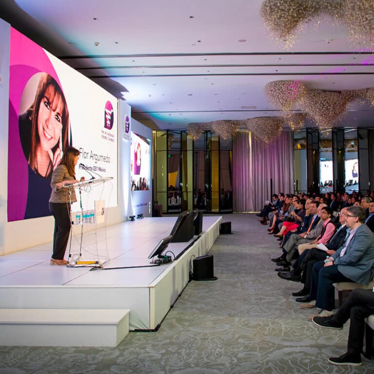 presentación de flor argumedo en el foro gs1 para gs1